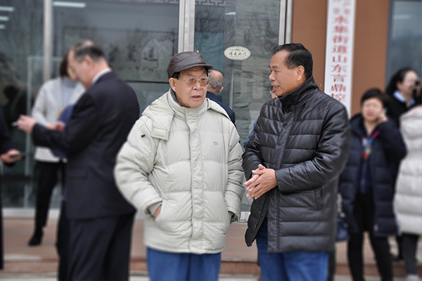 新闻5.jpg