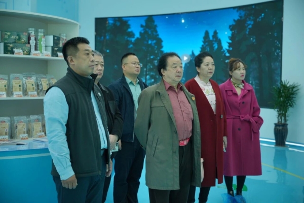 微信图片_2025-12-25_145710_445.jpg