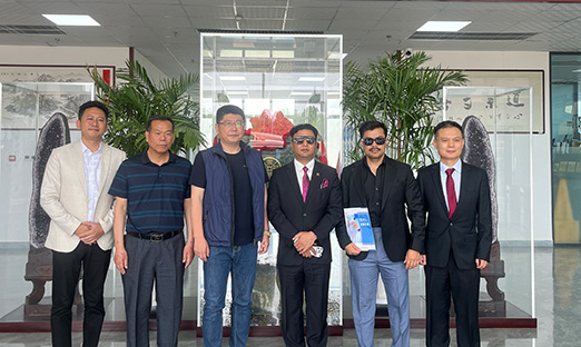 热烈欢迎尼泊尔国度工商结合会秘书长卡玛尔·巴哈杜尔·卡基先生一行莅临永信贵宾会217集团，共寻合作新机缘